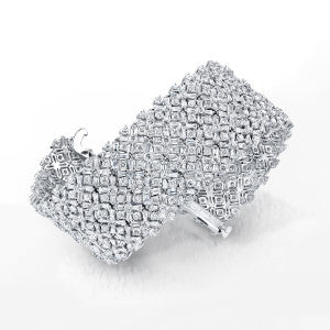 18K White Gold Diamond Bangle Bracelet