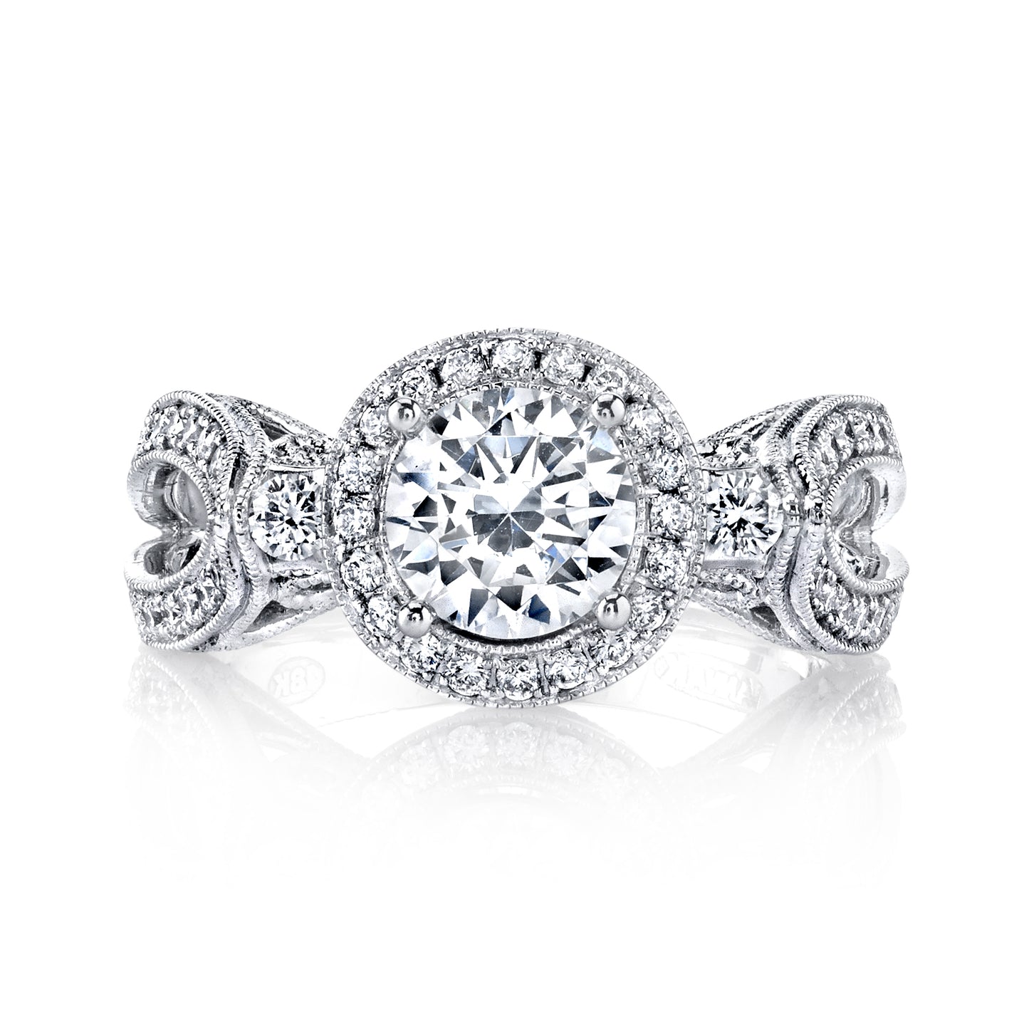 18K White Gold Halo Diamond Engagement Ring
