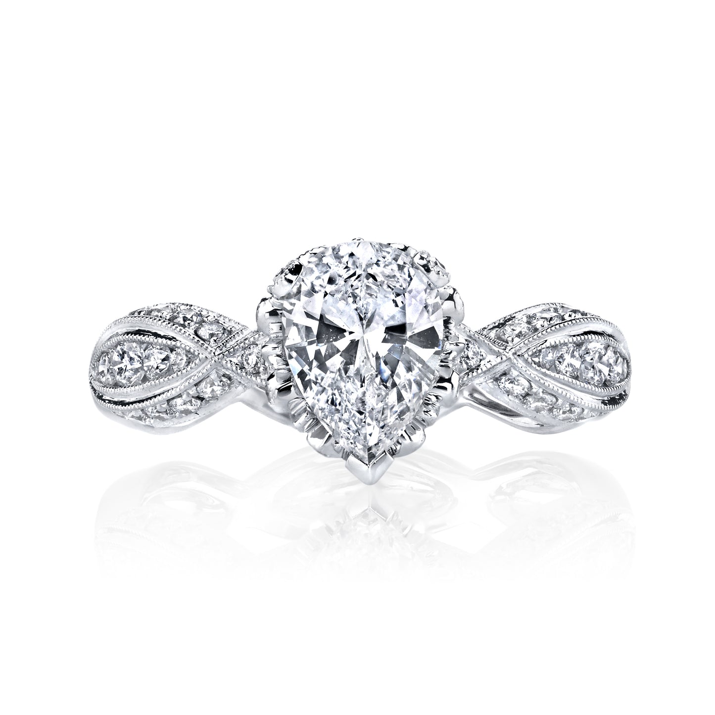 18K White Gold Diamond Engagement Ring