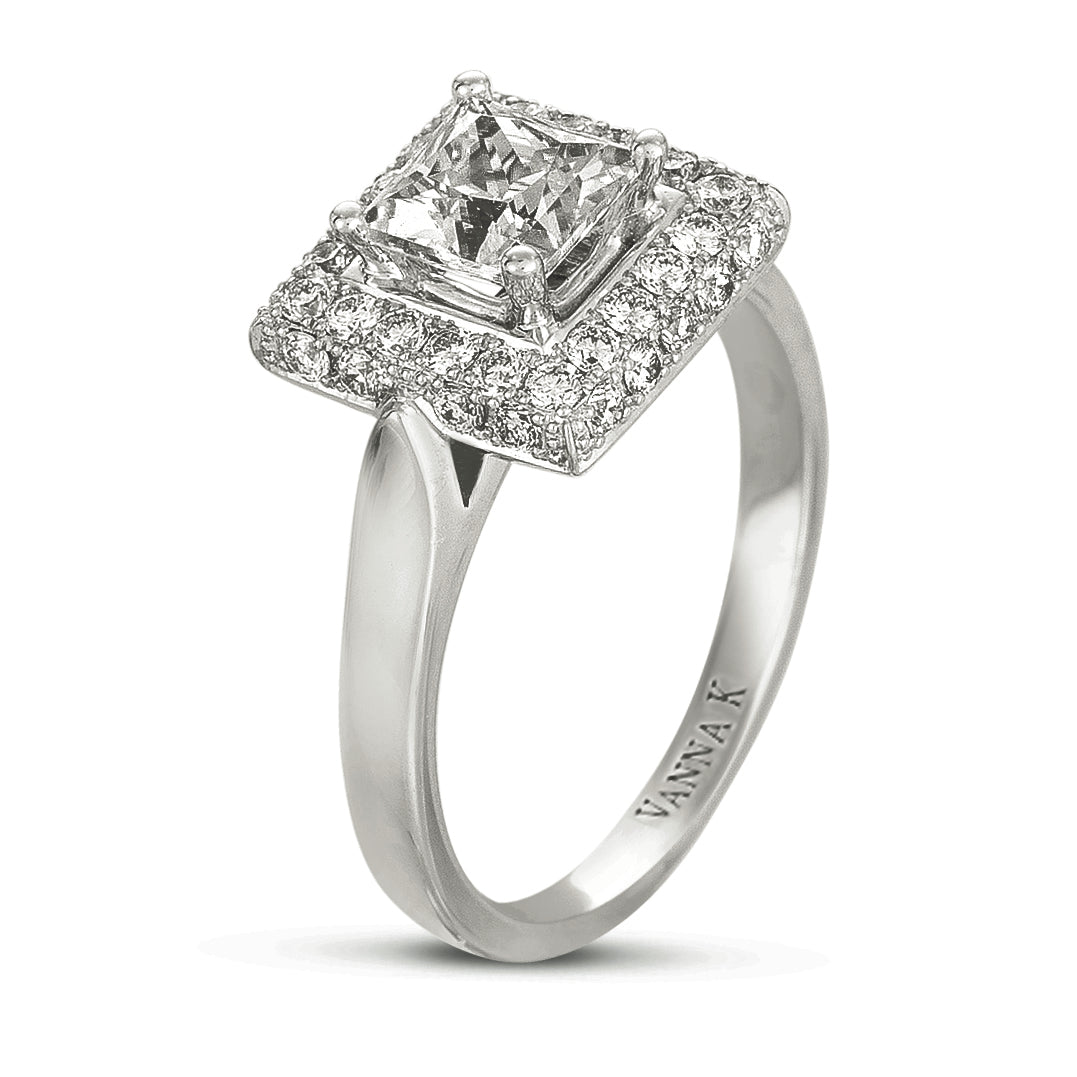 18K White Gold Diamond Engagement Ring