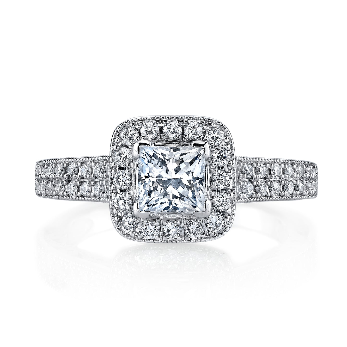 18K White Gold Halo Diamond Engagement Ring