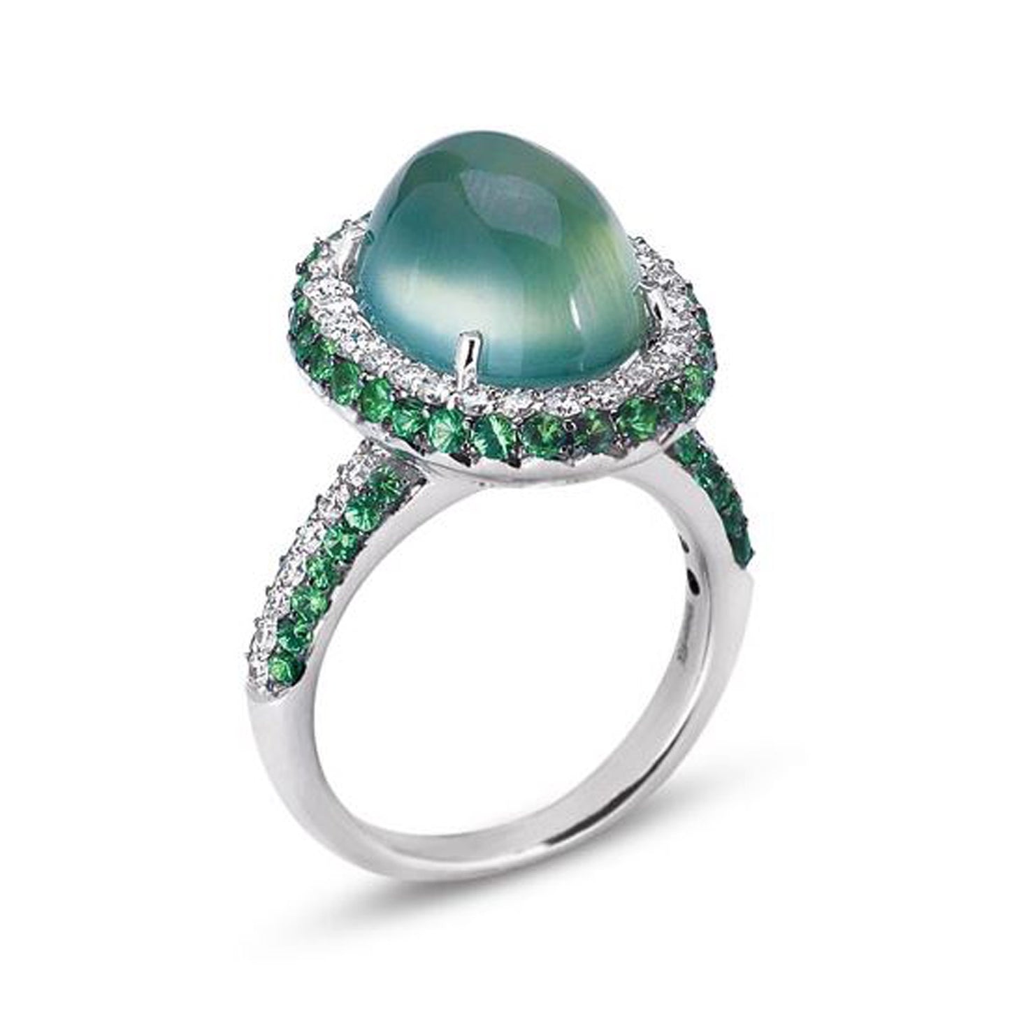 18K White Gold Ring With Diamonds Tsavorite