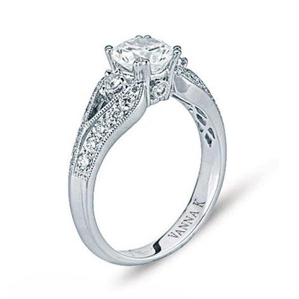 18K White Gold Diamond Engagement Ring