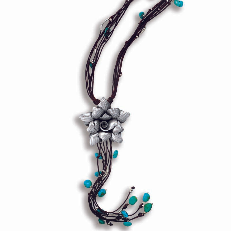 STERLING SILVER FLOWER STRAND NECKLACE