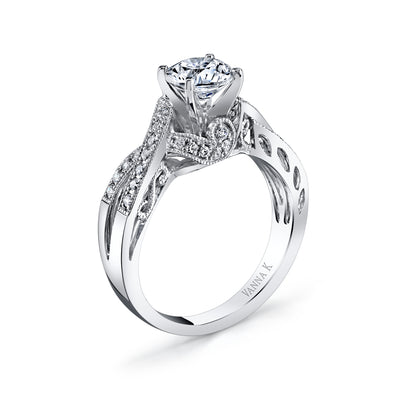 18K White Gold Diamond Engagement Ring