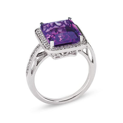 18L WHITE GOLD RING WITH DIAMONDS AND AMETHYST