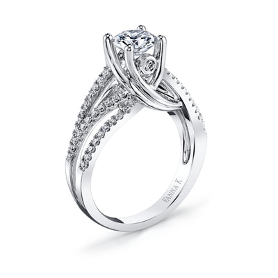 18K White Gold Diamond Engagement Ring