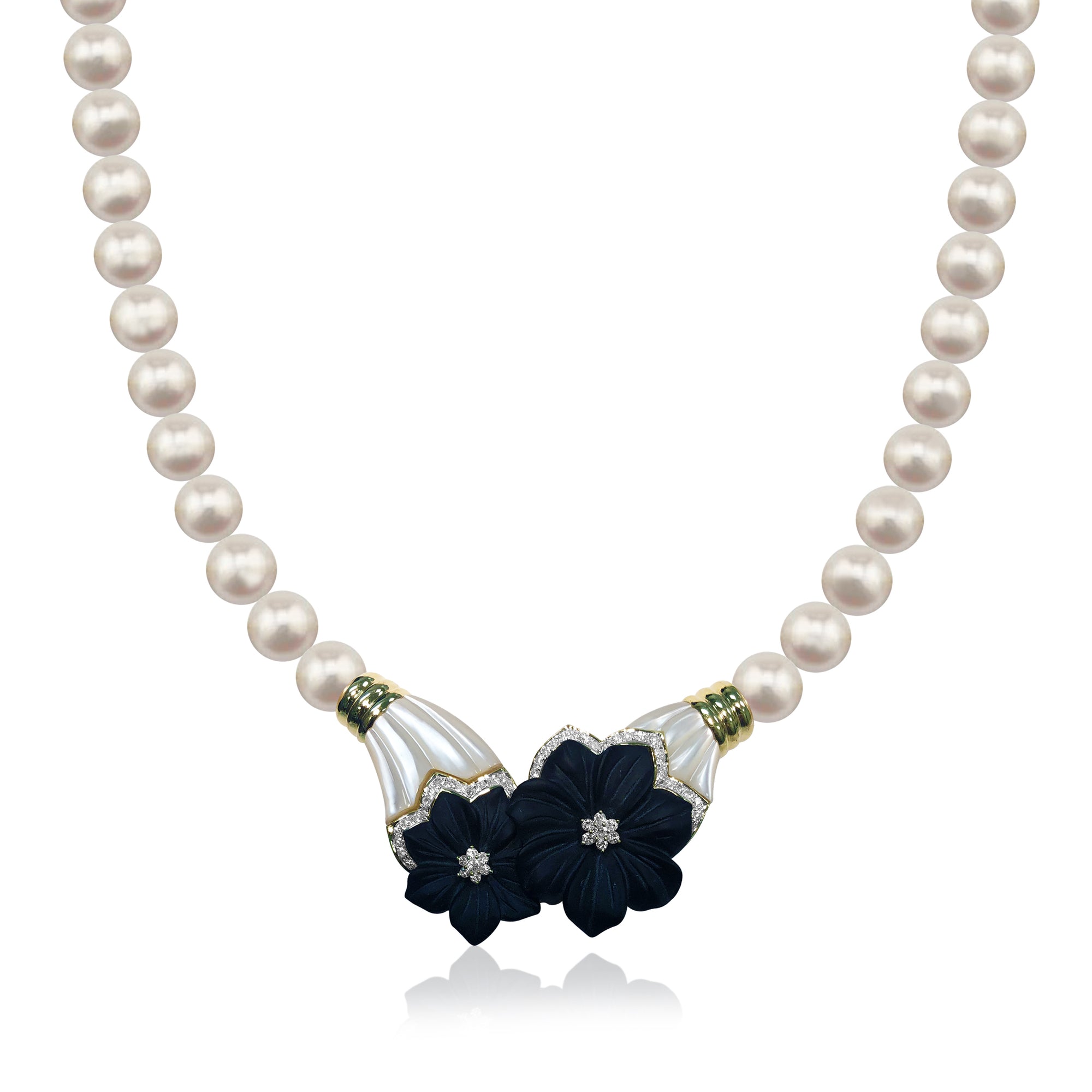 14k Black Onyx and White Freshwater Pearl Necklace 36